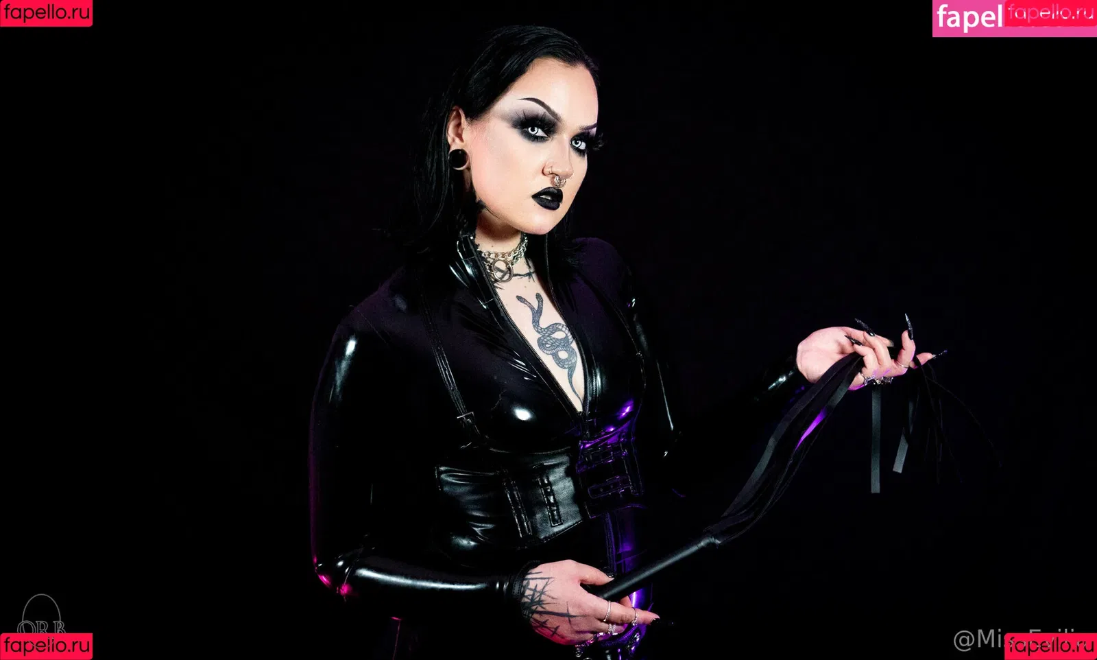 misseviliafree Onlyfans Photo Gallery 
