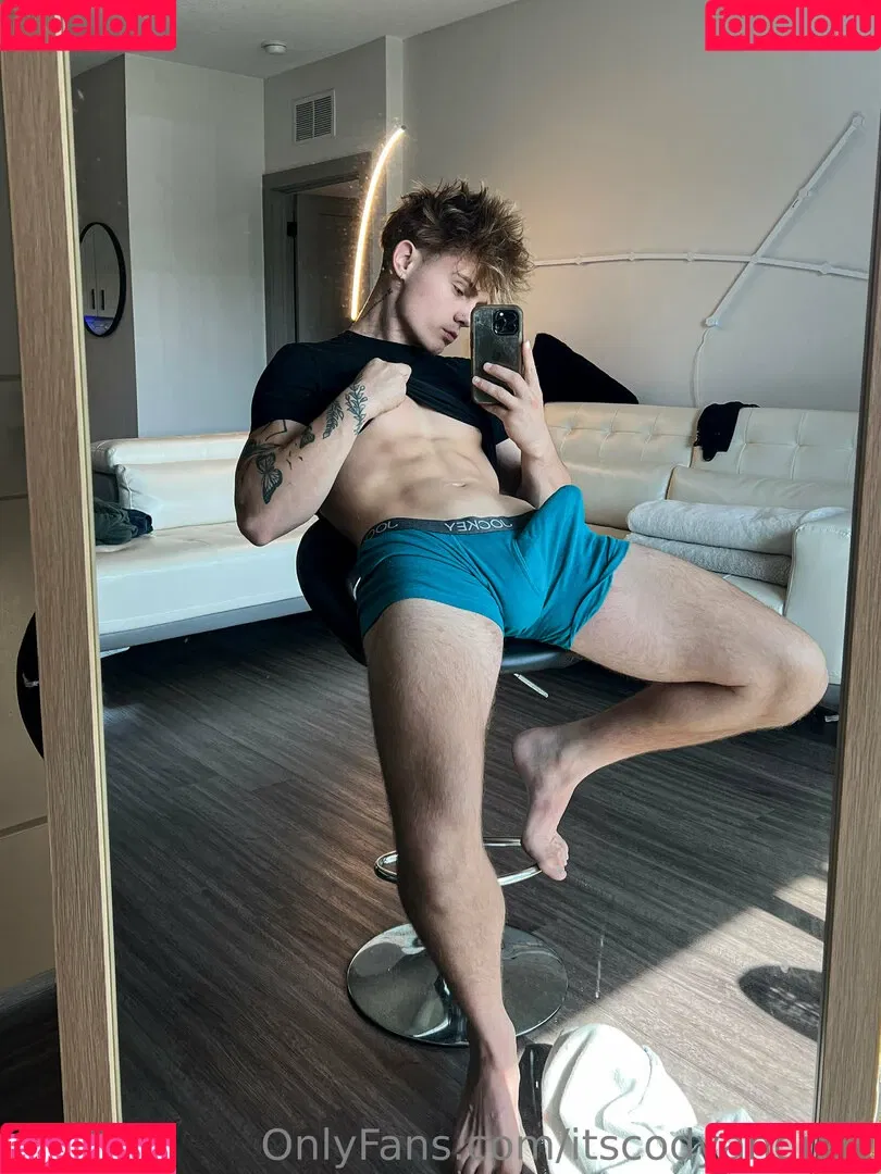 itscodyandrew Onlyfans Photo Gallery 