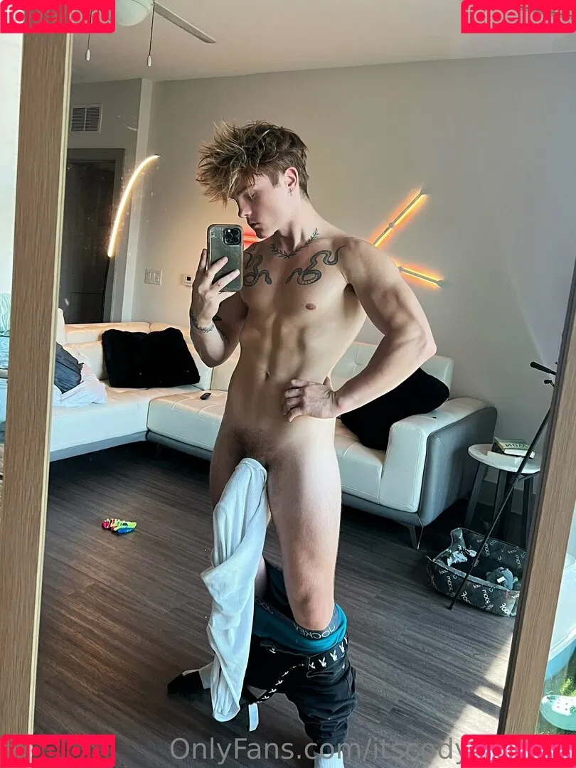 itscodyandrew Onlyfans Photo Gallery 