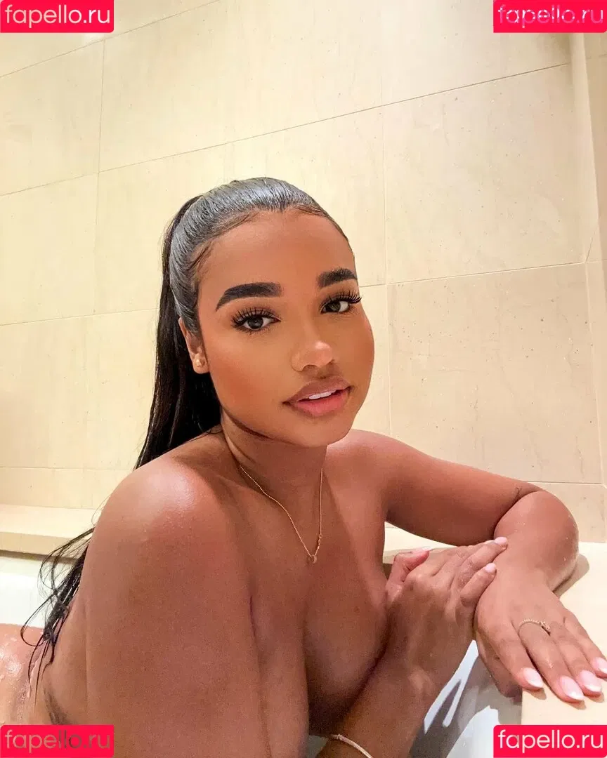 Mafe Ibarguen Onlyfans Photo Gallery 