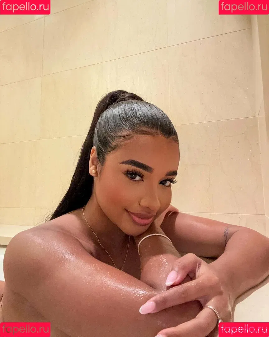 Mafe Ibarguen Onlyfans Photo Gallery 