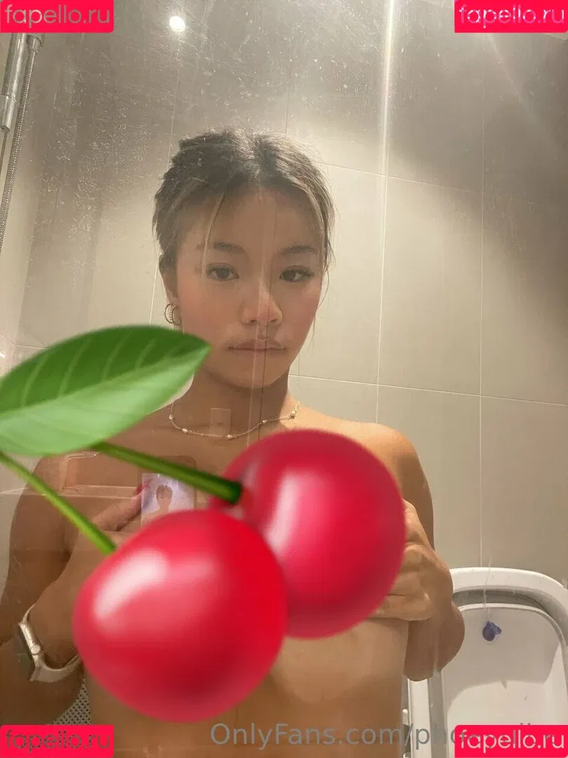 Phoeyubie Onlyfans Photo Gallery 