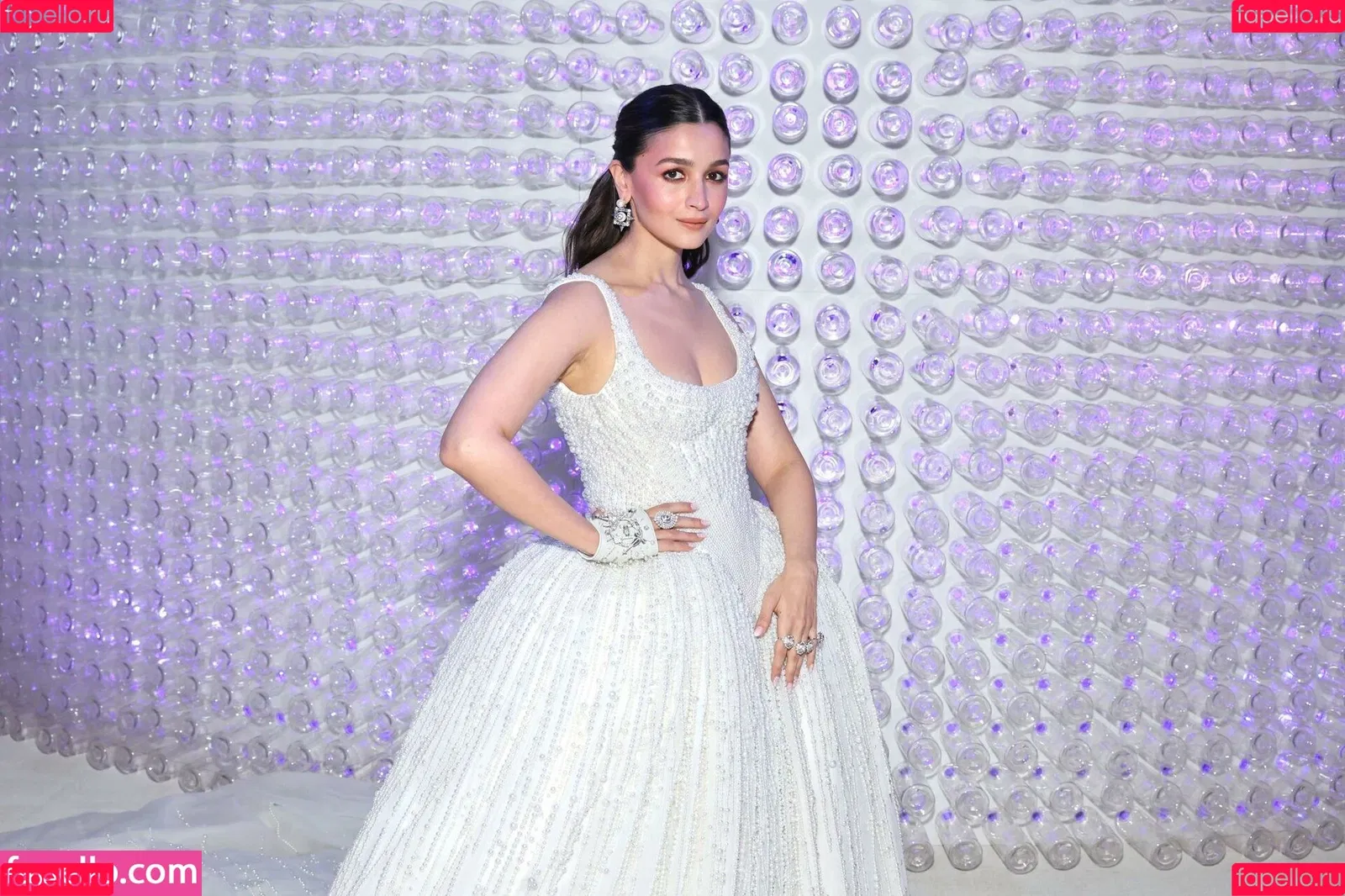 Alia Bhatt Onlyfans Photo Gallery 