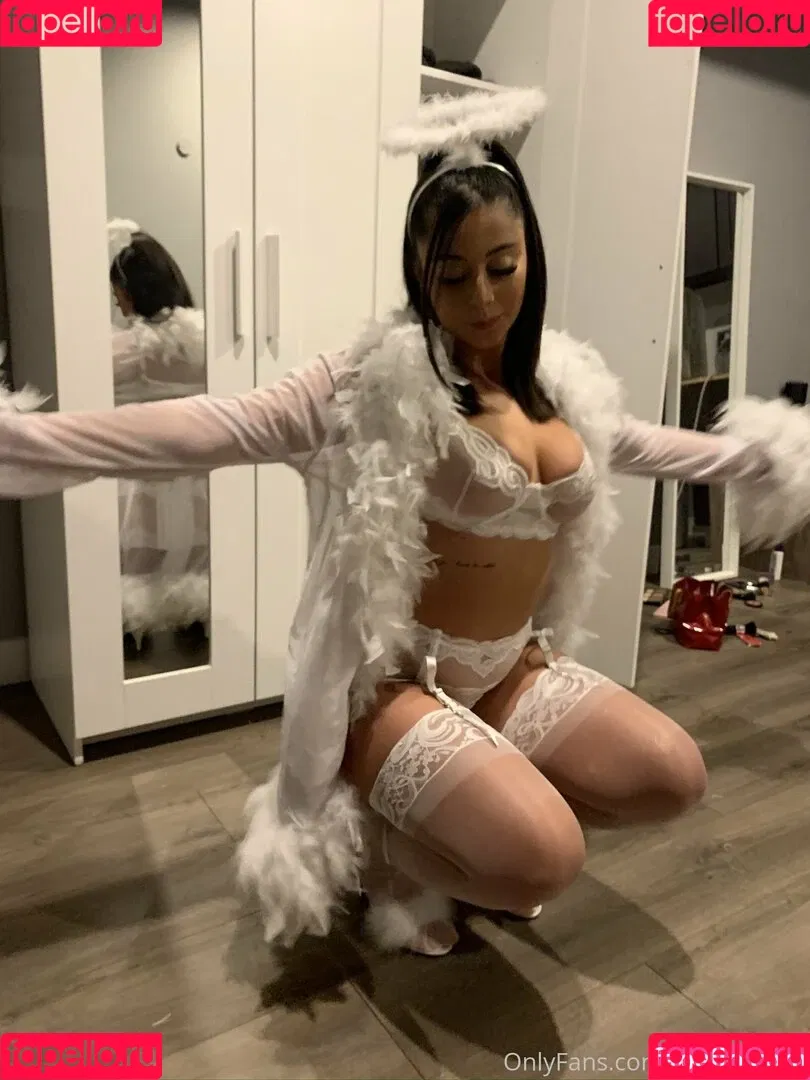 Submissive Skylar Onlyfans Photo Gallery 