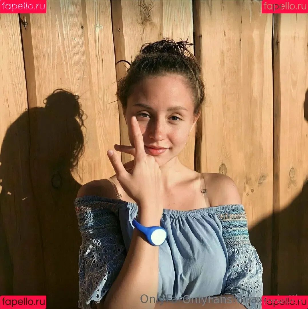 eve_llin Onlyfans Photo Gallery 