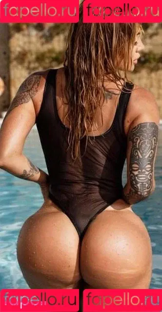 Victoria Lomba Onlyfans Photo Gallery 
