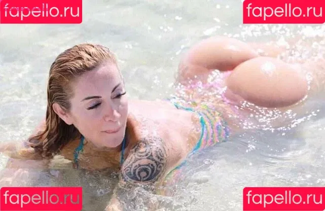 Victoria Lomba Onlyfans Photo Gallery 