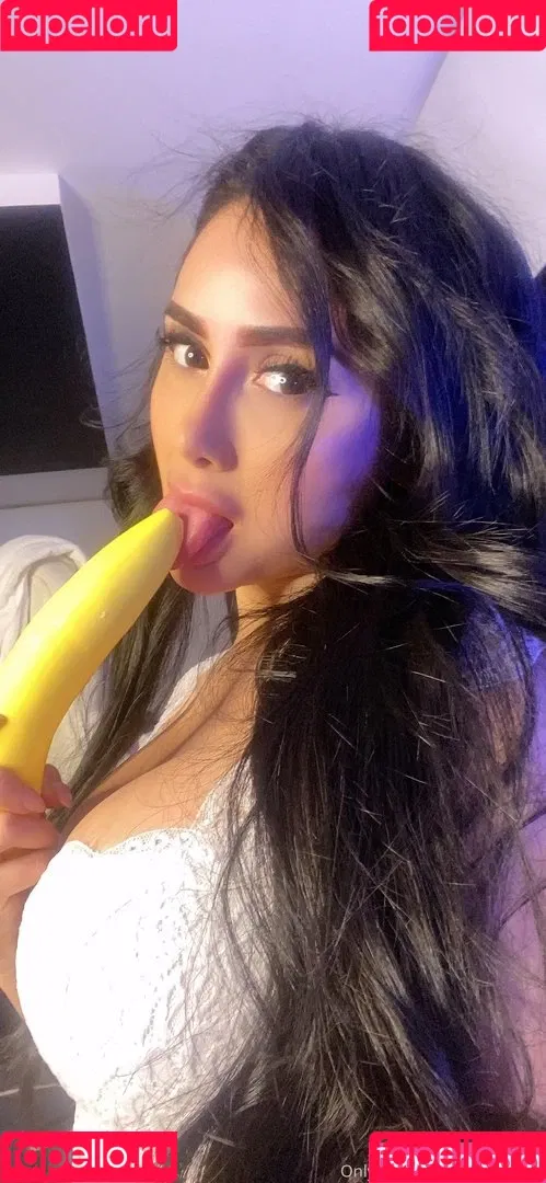 Xdayaannax Onlyfans Photo Gallery 