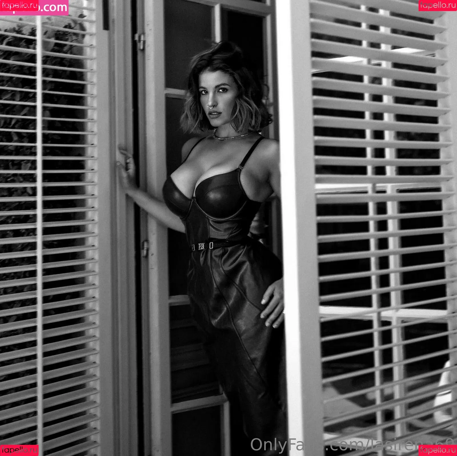 Lasirena69 Onlyfans Photo Gallery 