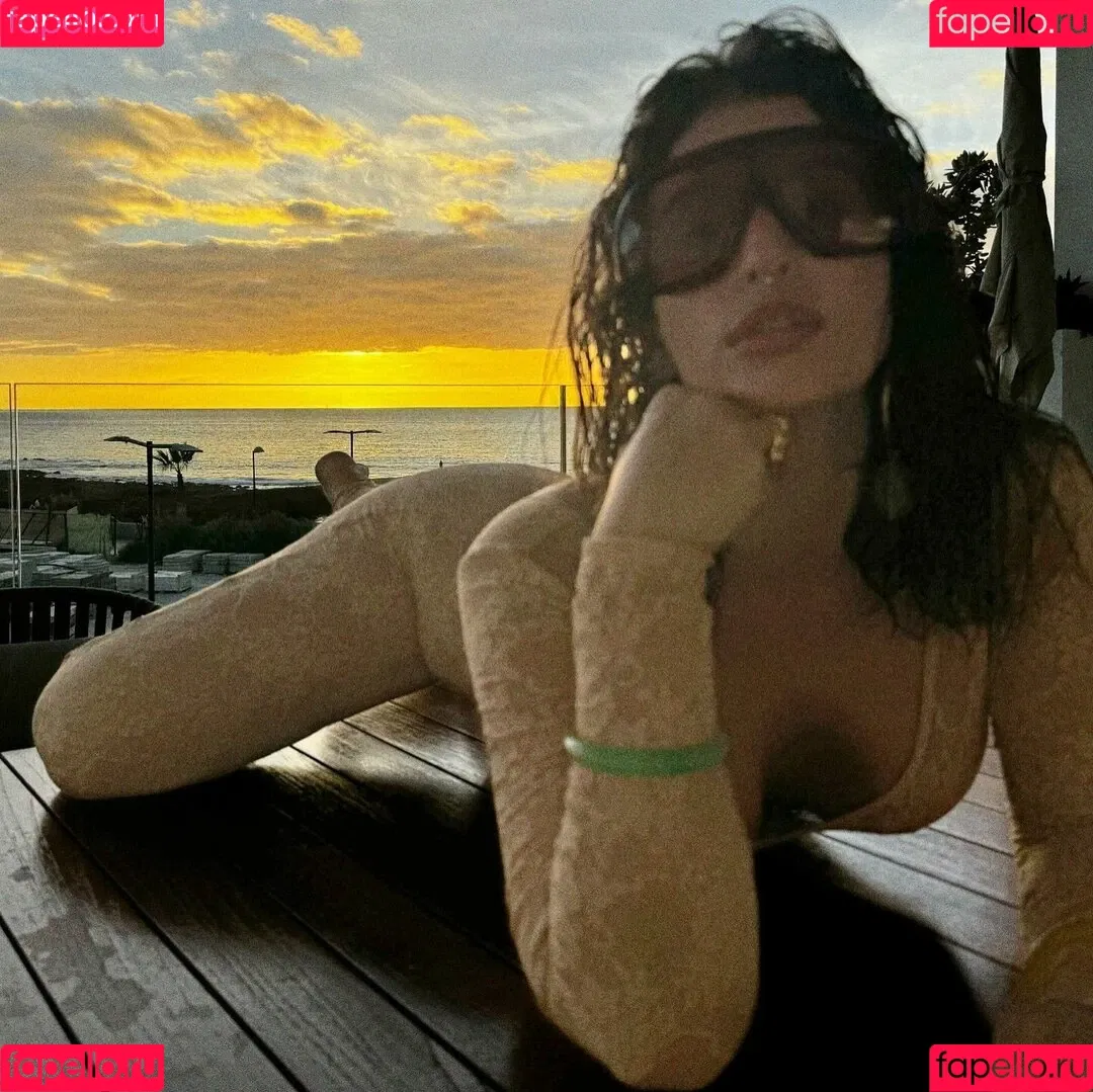 Lasirena69 Onlyfans Photo Gallery 