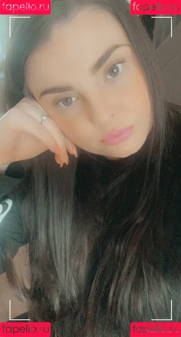 scarletjames301 Onlyfans Photo Gallery 