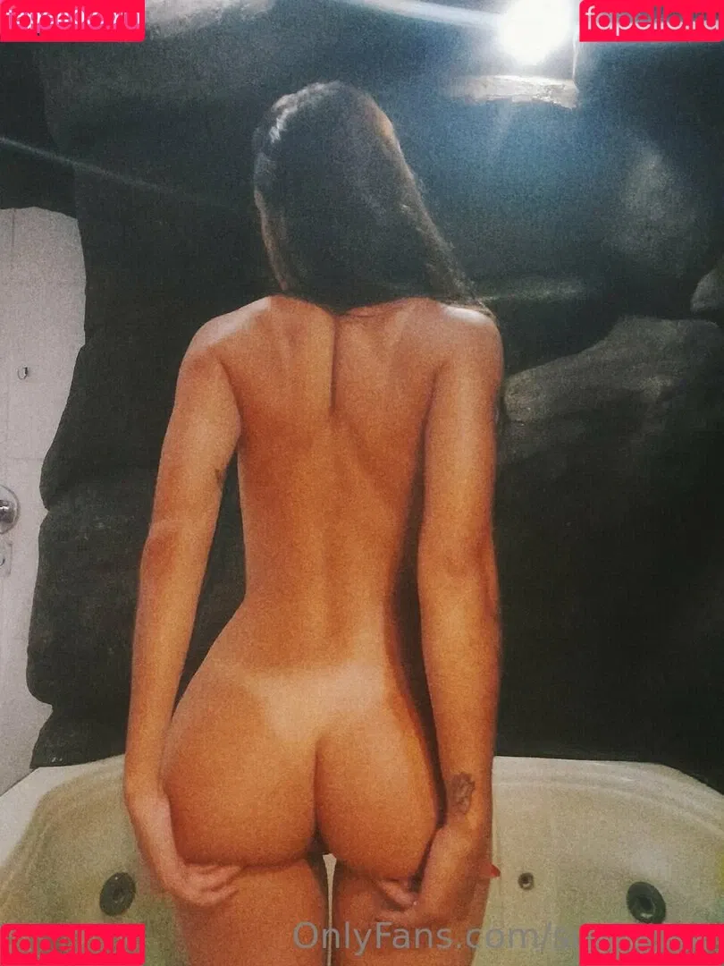 Sua Latina Onlyfans Photo Gallery 