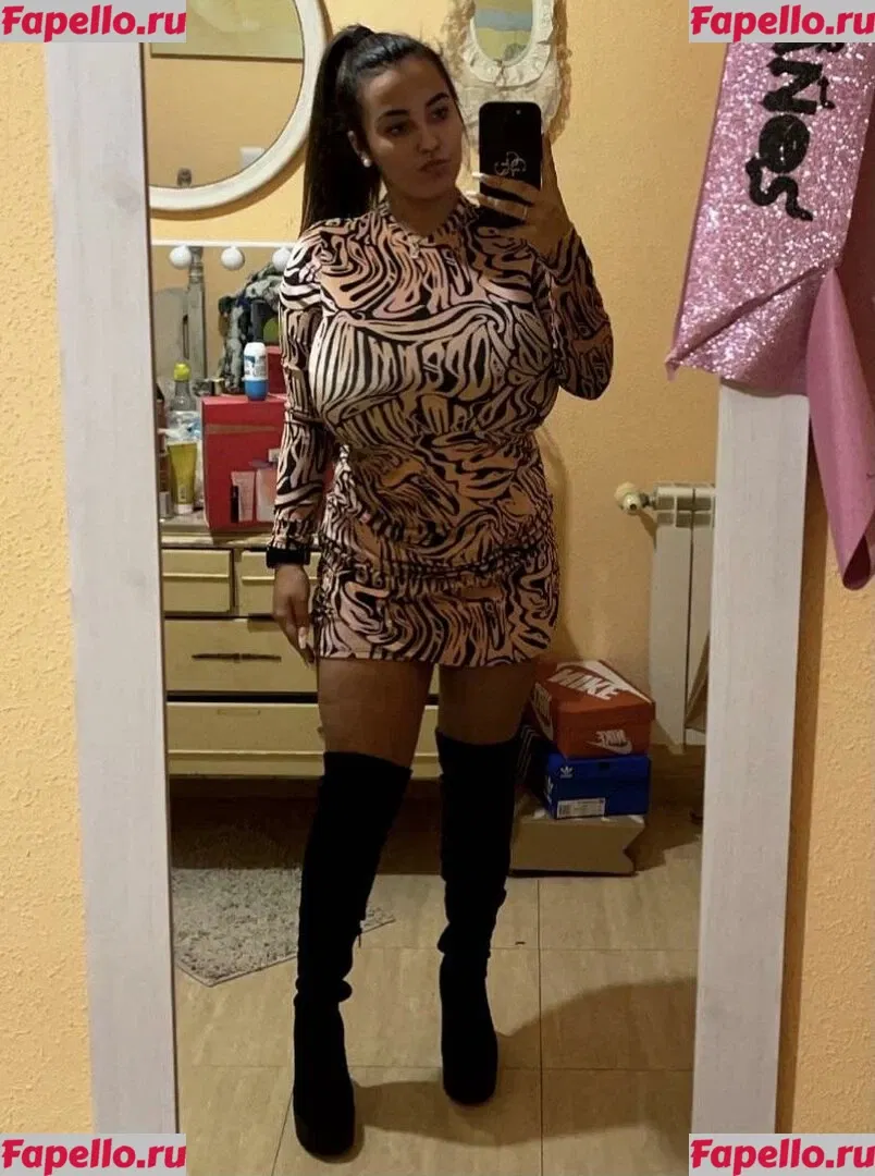 Anneris18 Onlyfans Photo Gallery 