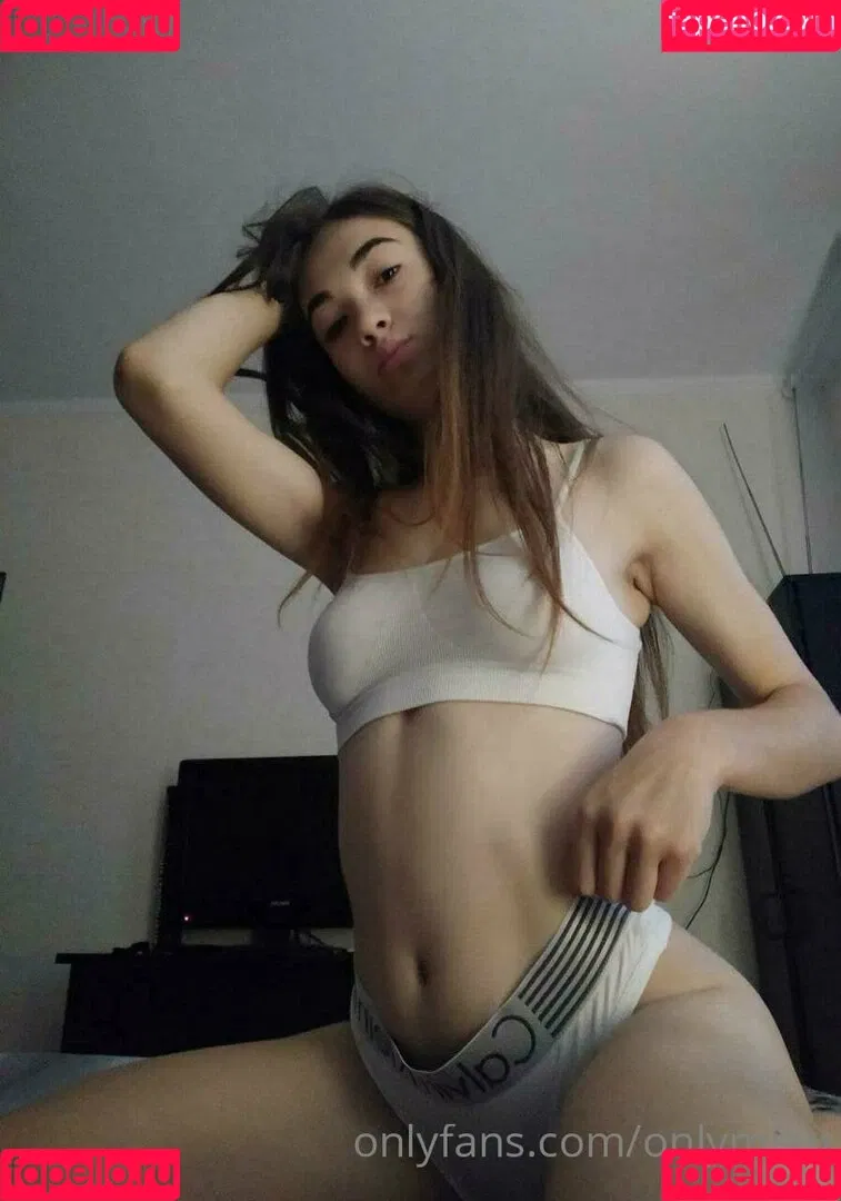 onlymiaux Onlyfans Photo Gallery 