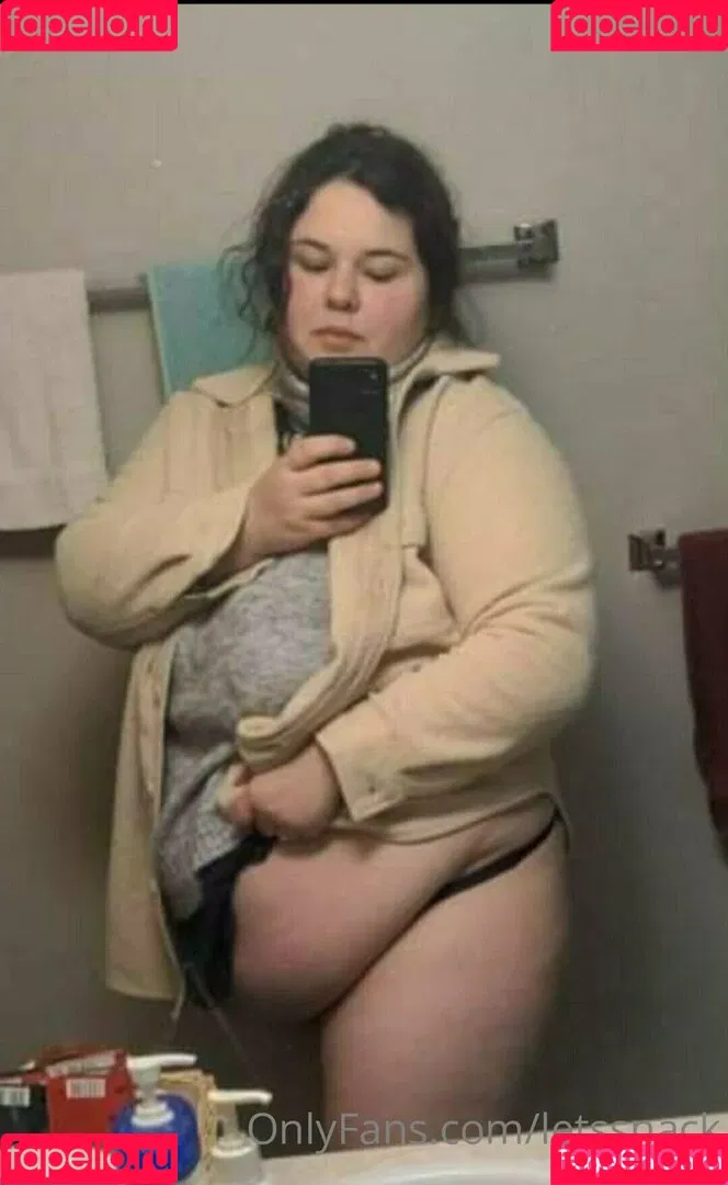 letssnack Onlyfans Photo Gallery 