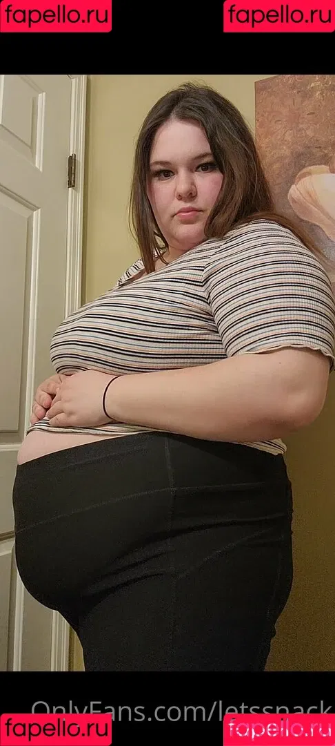 letssnack Onlyfans Photo Gallery 