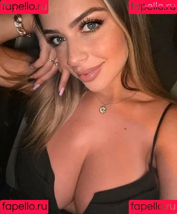 Martina Cammara Onlyfans Photo Gallery 