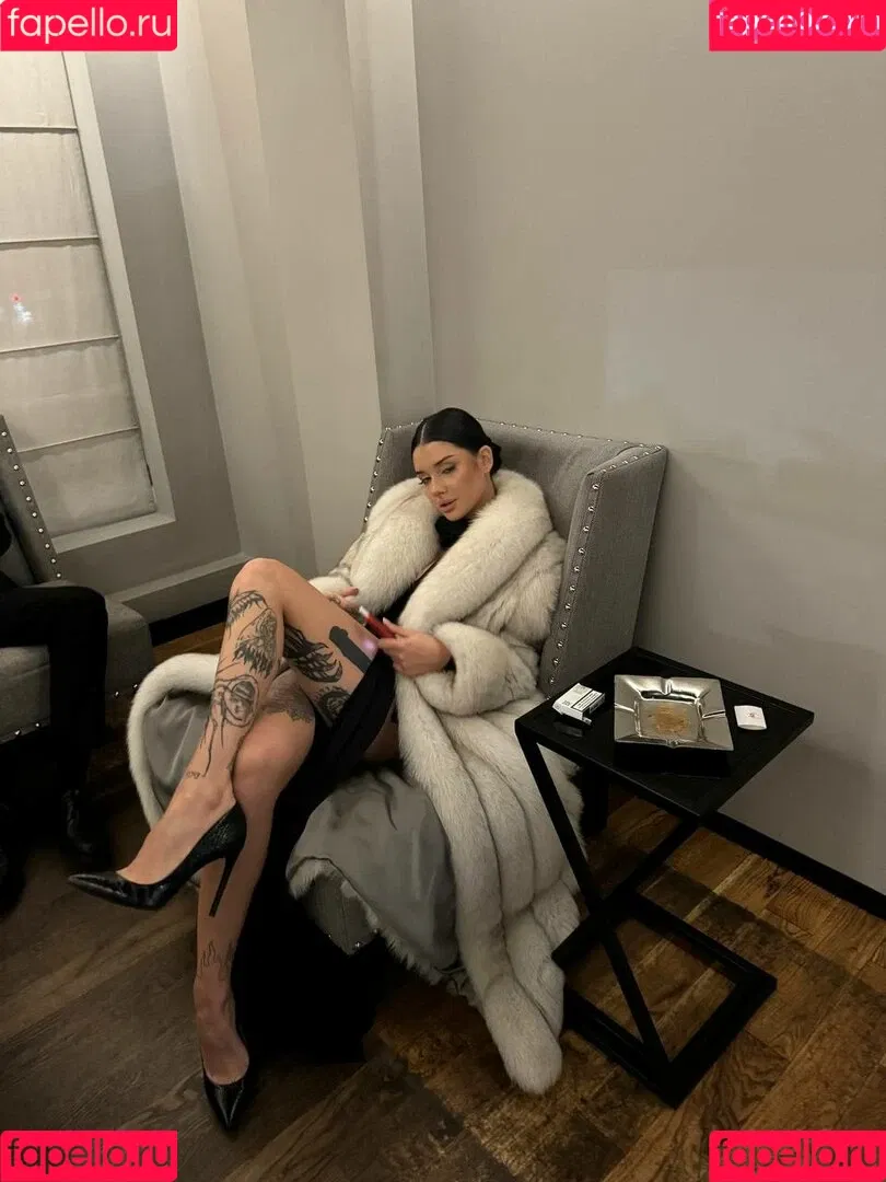 meshtiish Onlyfans Photo Gallery 
