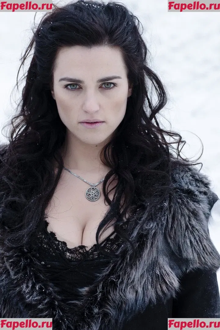 Katie McGrath Onlyfans Photo Gallery 