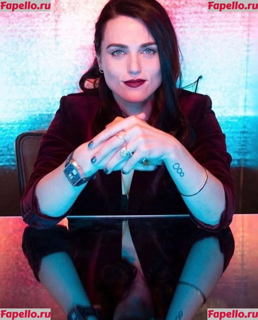 Katie McGrath Onlyfans Photo Gallery 