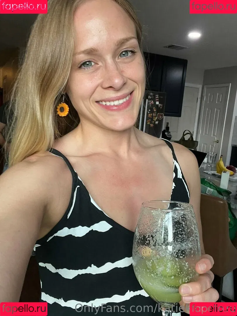 katiekarr_free Onlyfans Photo Gallery 