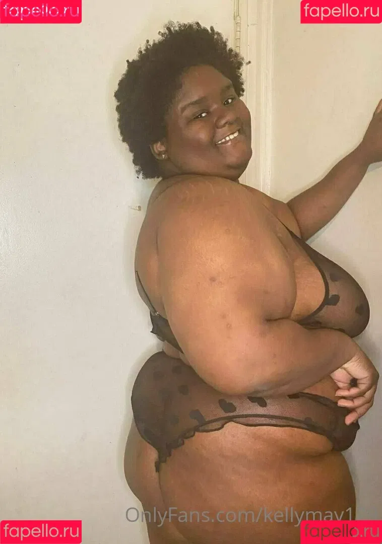 kellymay129 Onlyfans Photo Gallery 