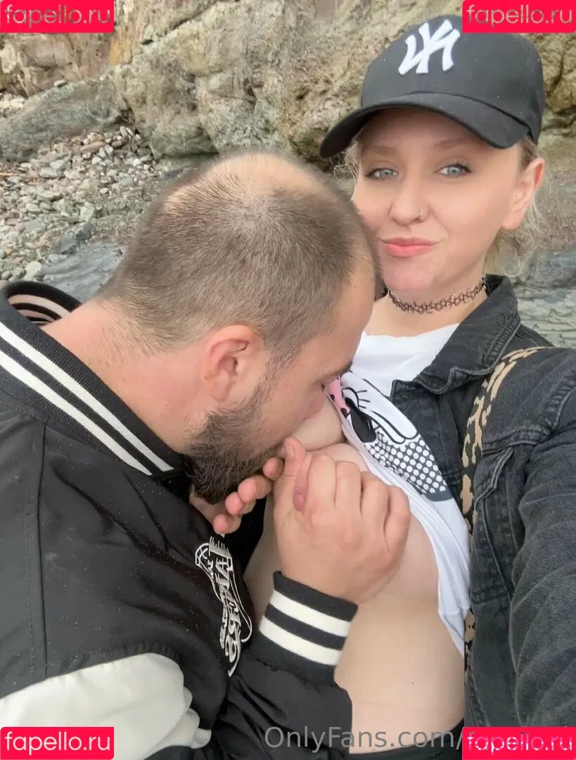 ewalexi Onlyfans Photo Gallery 