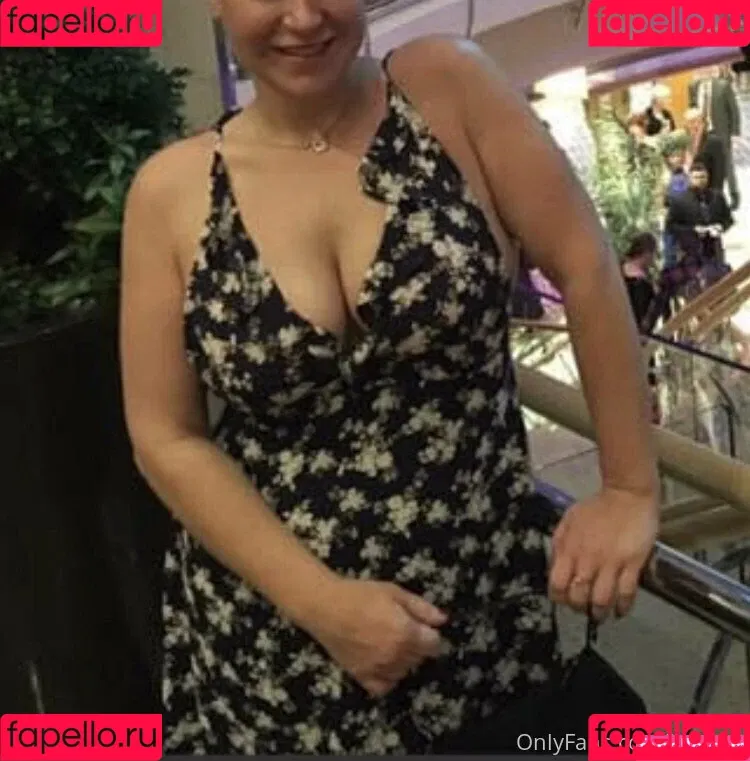 lilsmirk Onlyfans Photo Gallery 