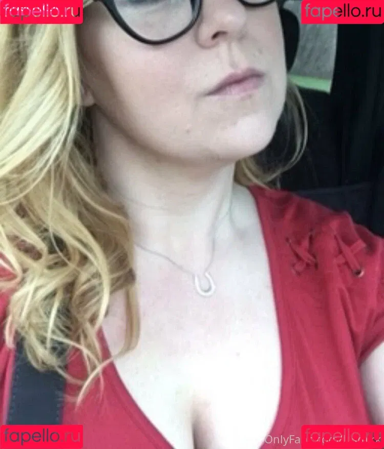 lilsmirk Onlyfans Photo Gallery 