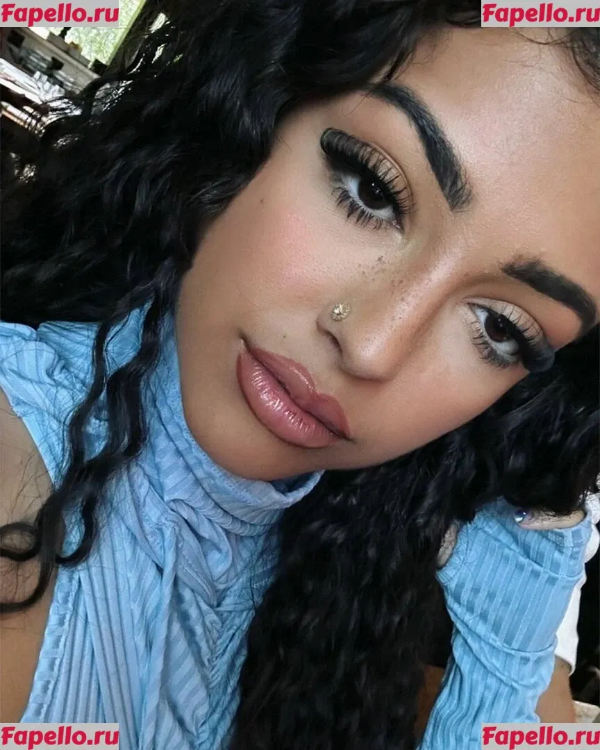 Malu Trevejo Onlyfans Photo Gallery 