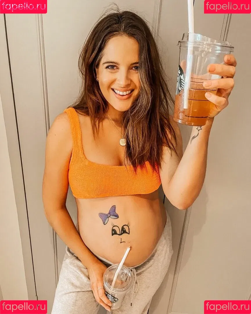 Alexandra Felstead Onlyfans Photo Gallery 