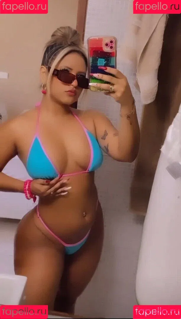 Mykaele Maylane Onlyfans Photo Gallery 