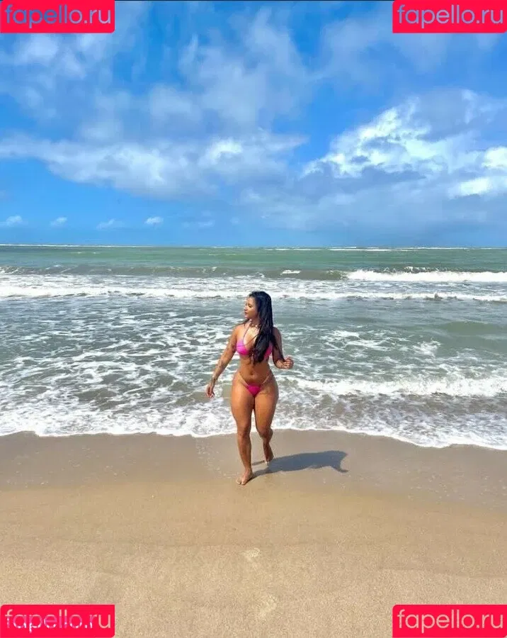 Mykaele Maylane Onlyfans Photo Gallery 