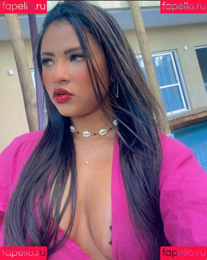 Mykaele Maylane Onlyfans Photo Gallery 