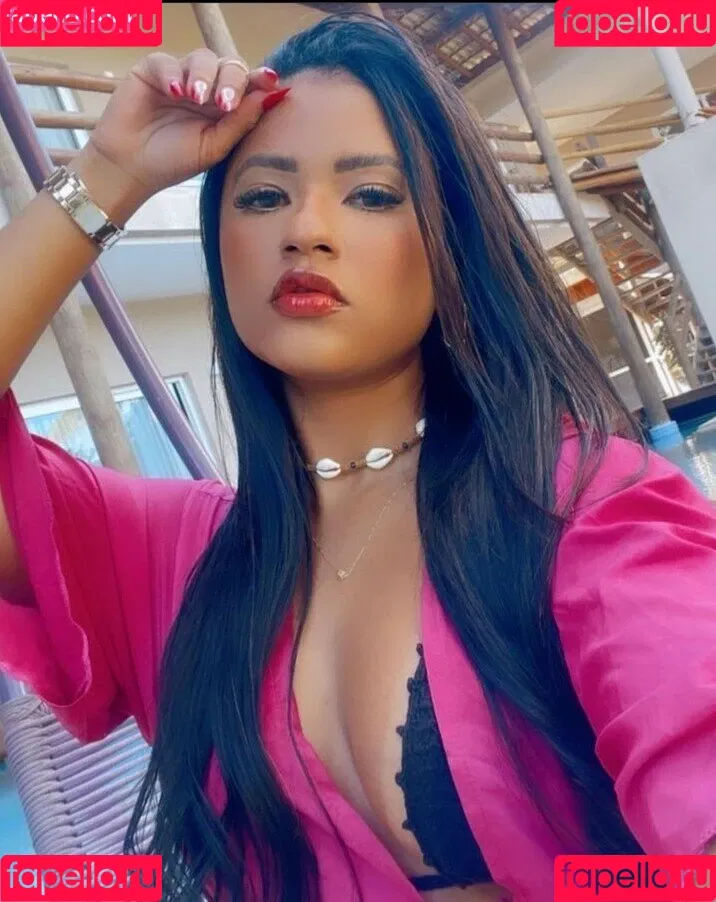 Mykaele Maylane Onlyfans Photo Gallery 