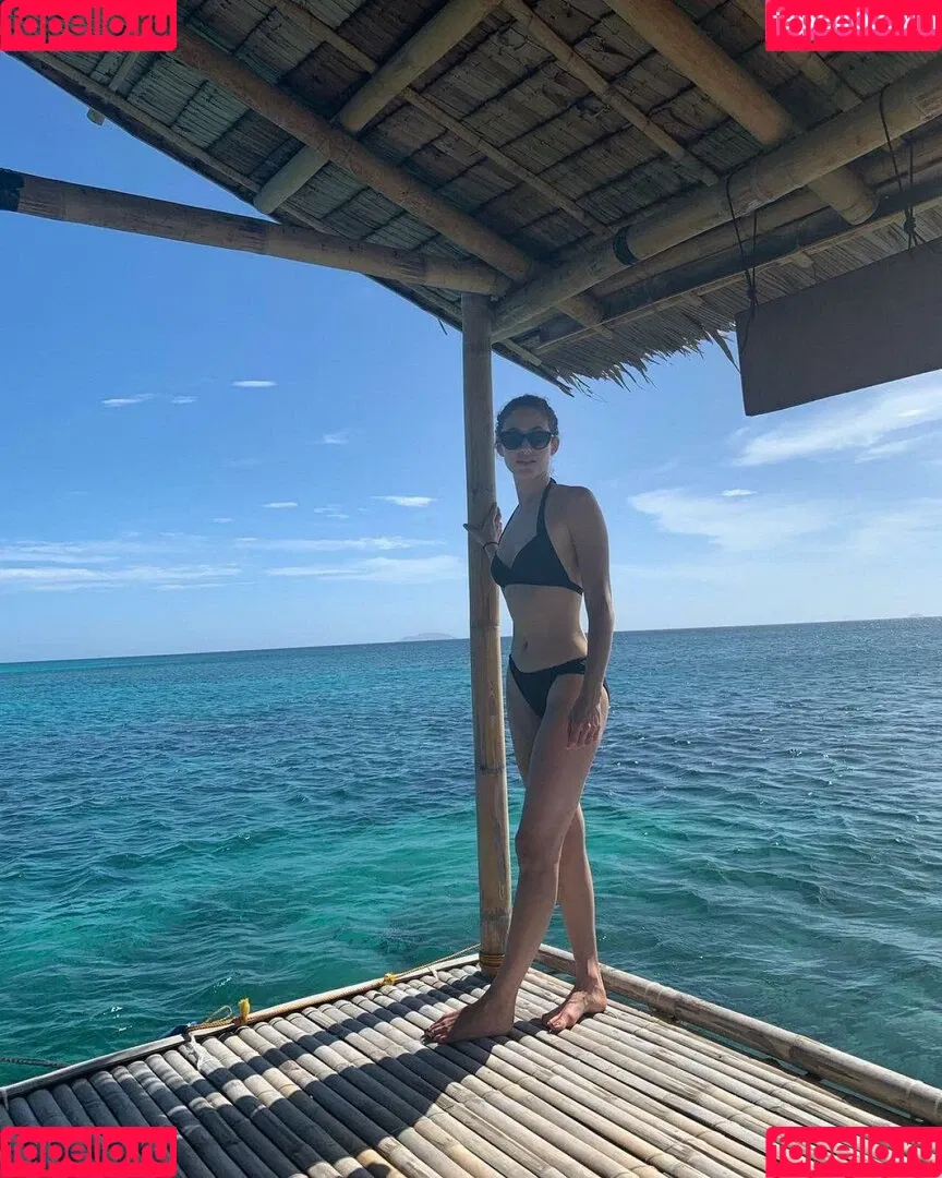 Emmy Rossum Onlyfans Photo Gallery 