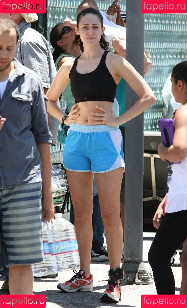 Emmy Rossum Onlyfans Photo Gallery 