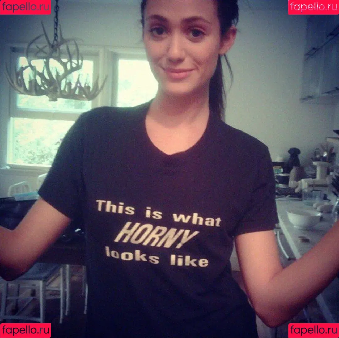 Emmy Rossum Onlyfans Photo Gallery 