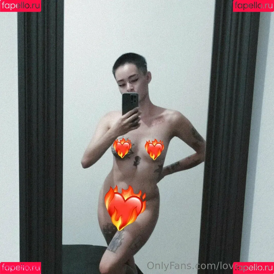 loveaxlgnr Onlyfans Photo Gallery 