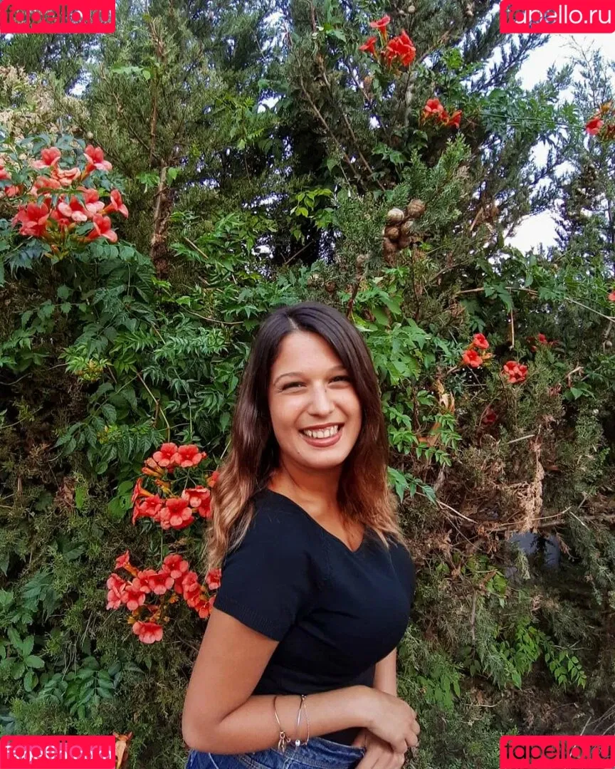 ileniatenaa Onlyfans Photo Gallery 