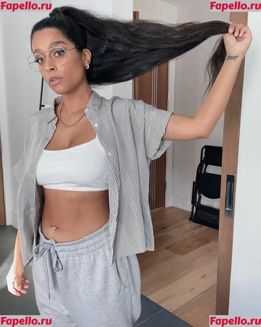 Lilly Singh Onlyfans Photo Gallery 