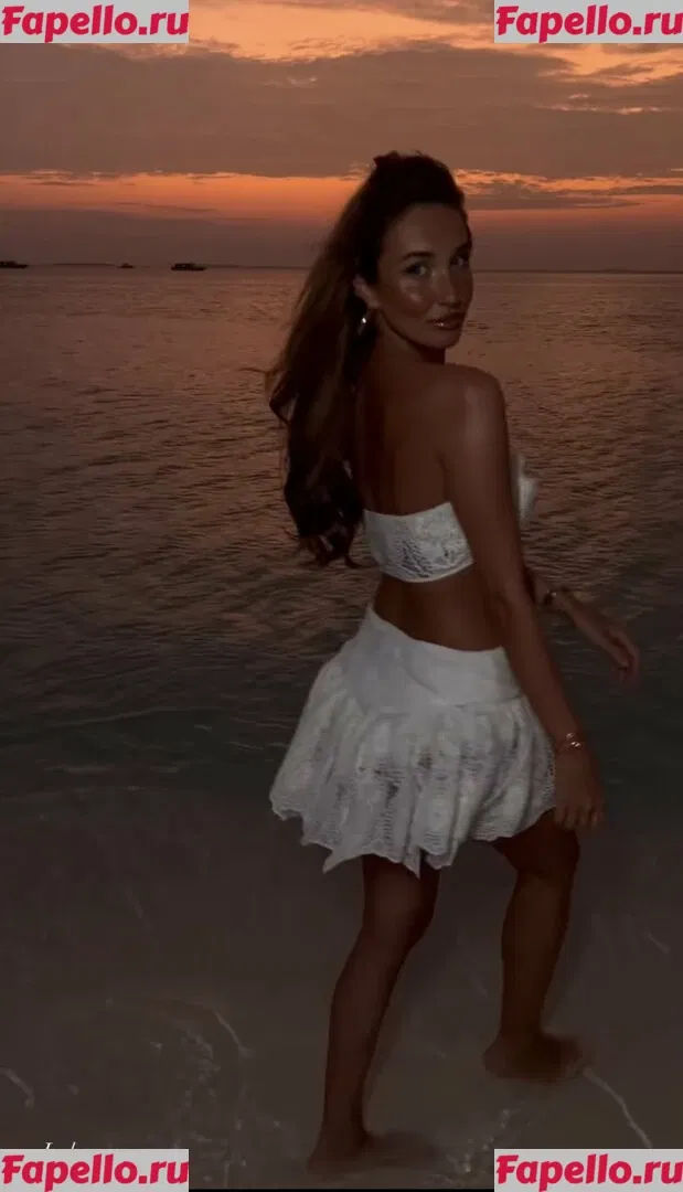 Megan McKenna Onlyfans Photo Gallery 