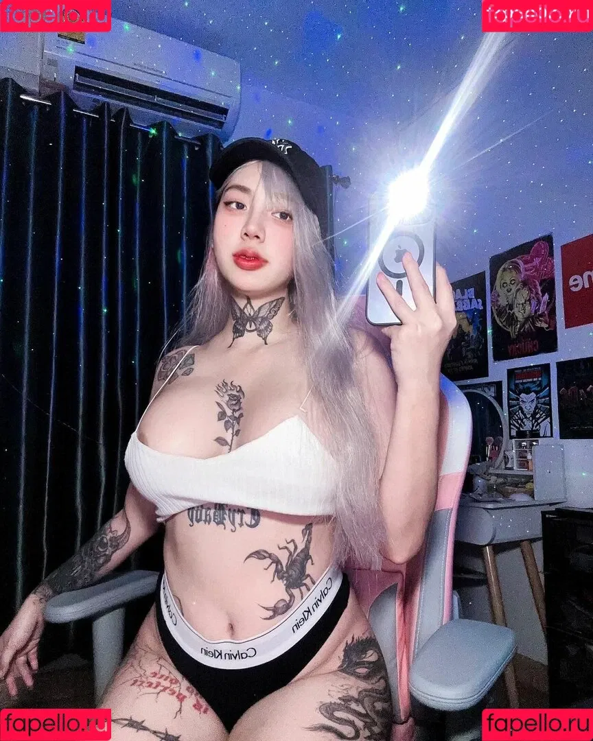ellekampong Onlyfans Photo Gallery 