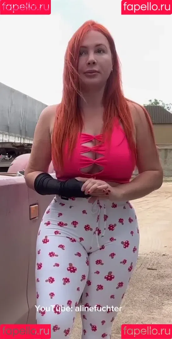 Aline Füchter Ouriques Onlyfans Photo Gallery 