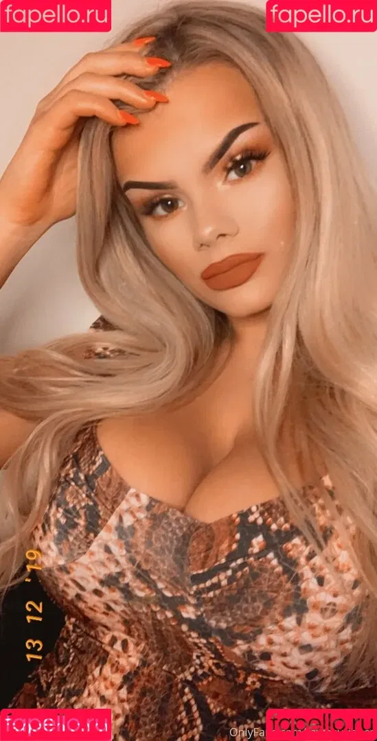 tawney_jones Onlyfans Photo Gallery 