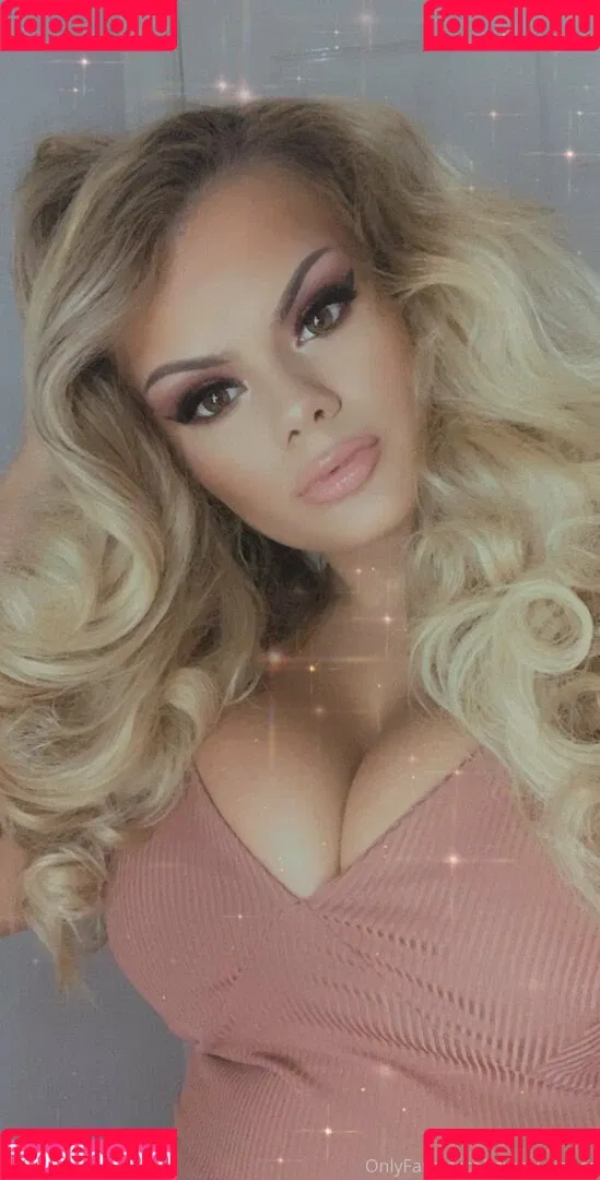 tawney_jones Onlyfans Photo Gallery 
