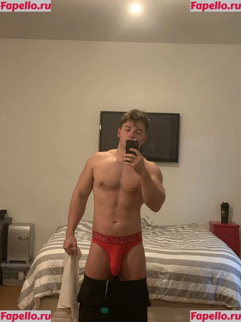 maxsmall Onlyfans Photo Gallery 