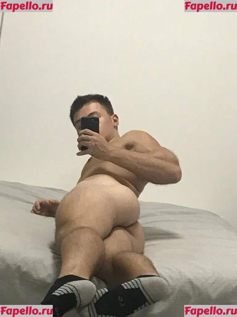 maxsmall Onlyfans Photo Gallery 