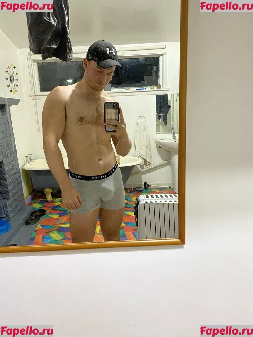 maxsmall Onlyfans Photo Gallery 