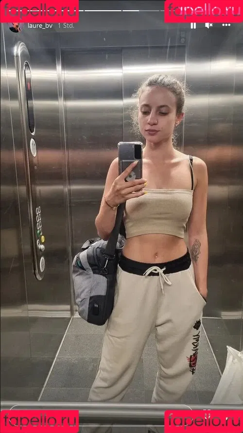 laure_bv Onlyfans Photo Gallery 